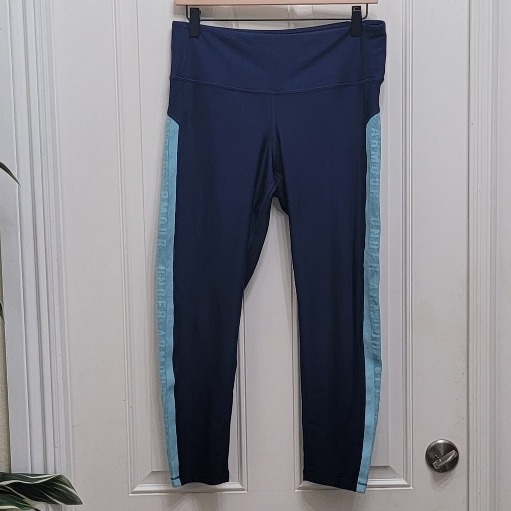 UNDER ARMOUR HEATGEAR Women's Compression Capri Navy and Seafoam Size Large